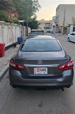 نيسان ألتيما